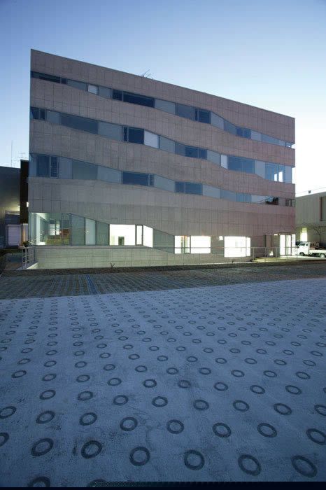 Kim by Volido, Max Sanjulian architect